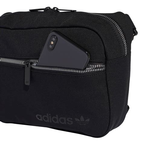 schoudertas nep adidas